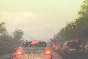 Dirigir na chuva