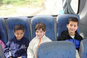 Cadeirinha no transporte escolar