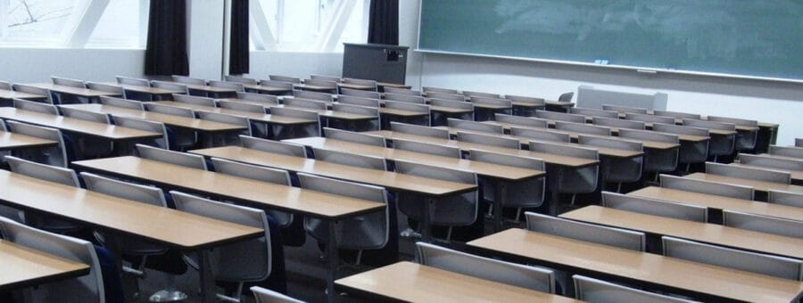 Álcool tema obrigatório no ensino médio