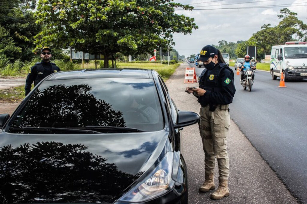 Leis de trânsito no Brasil