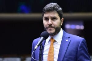 CNh pessoas com deficiencia