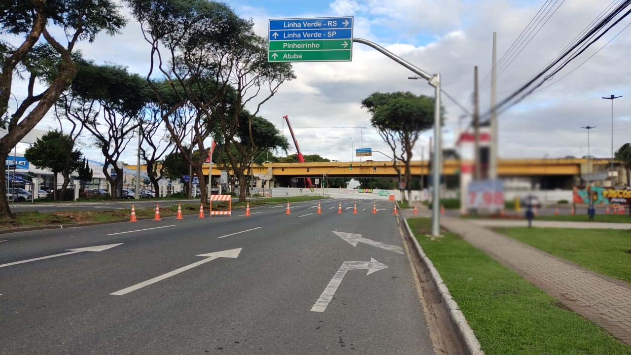 Av. Victor Ferreira do Amaral Curitiba