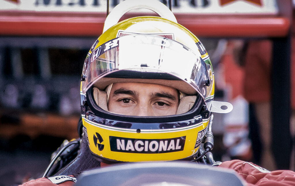 Senna concentrado durante o Grand Prix de Monaco, em 1988 