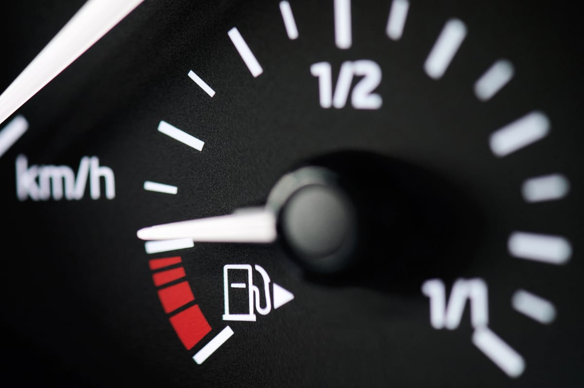 Quantos km é possível rodar com o carro na reserva? - Portal do ...