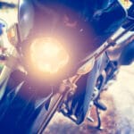 farol da motocicleta