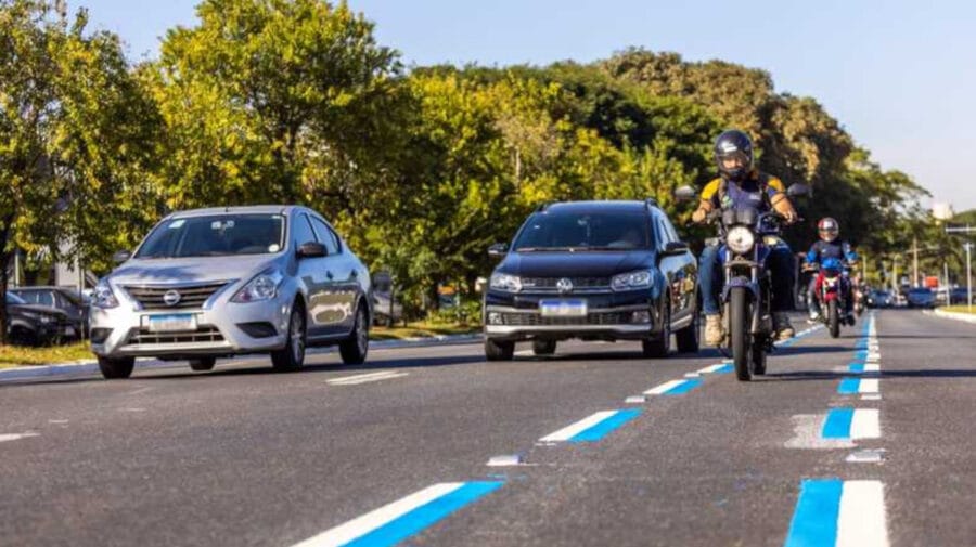 faixa azul para motos