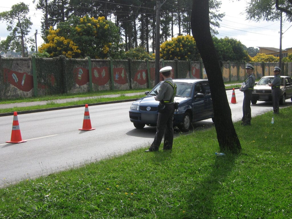 multas de transito educação