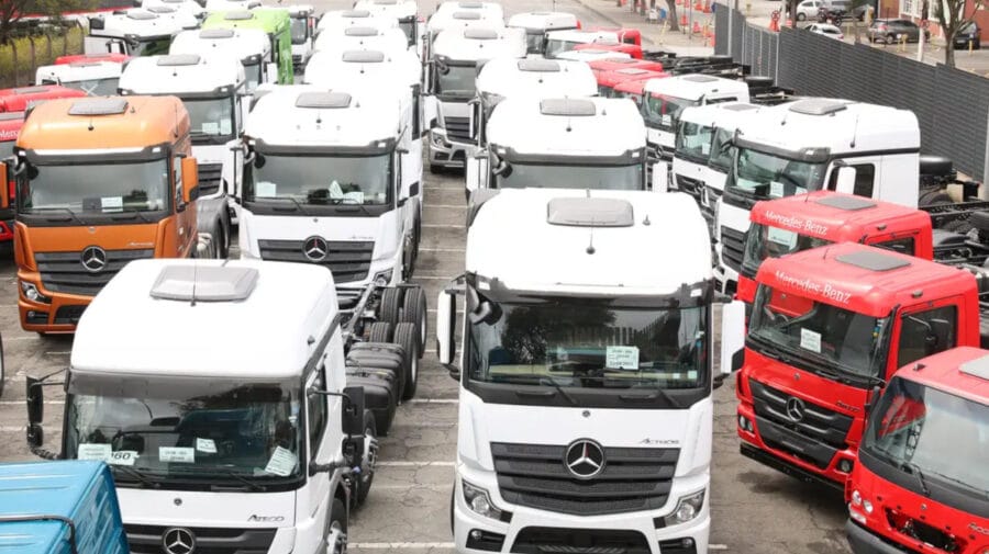 compra de caminhões