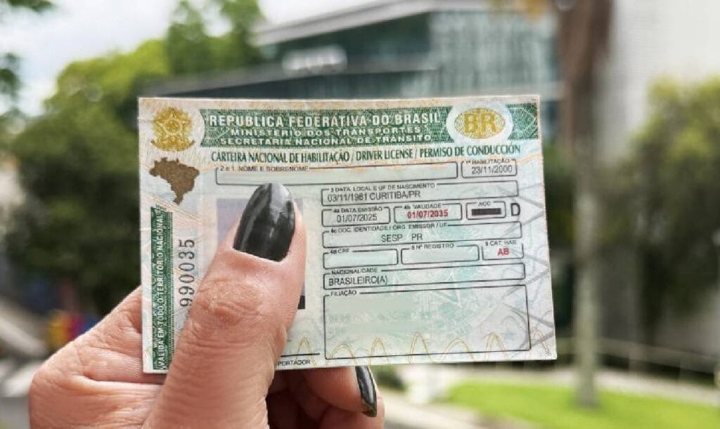 Renovação automática da CNH entra em vigor; entenda como funcionará