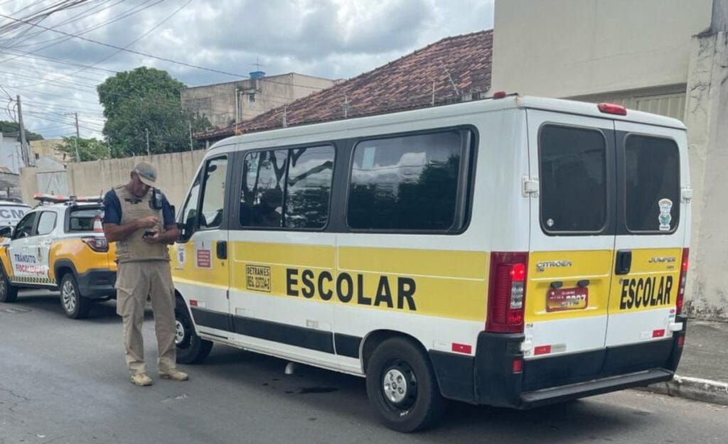 transporte escolar Detran