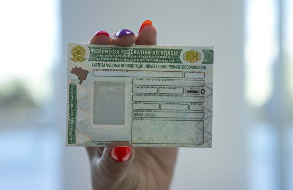 Câmara instala comissão para revisar o CTB e discutir mudanças na formação de condutores