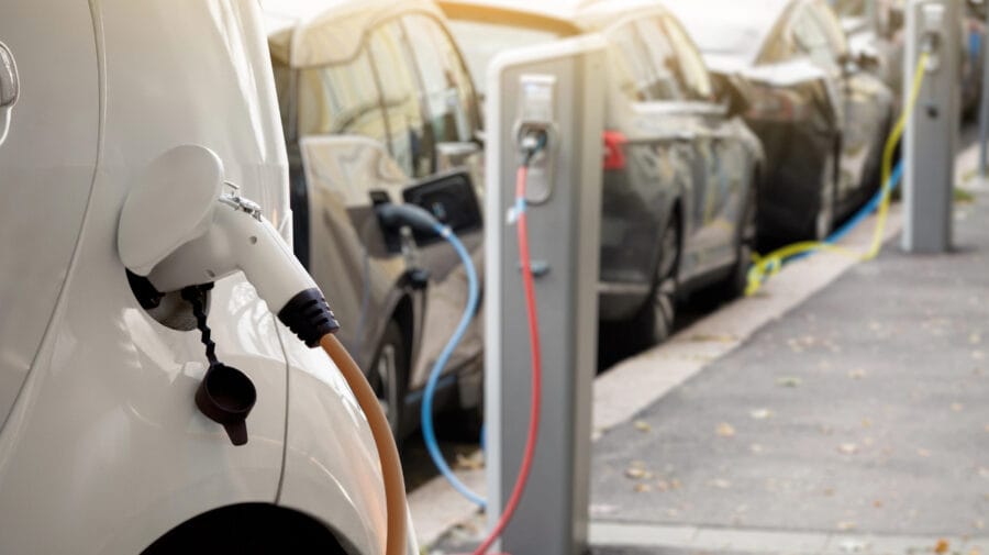 vagas de recarga veículo elétrico