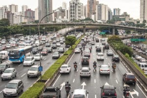 licenciamento atrasado multa