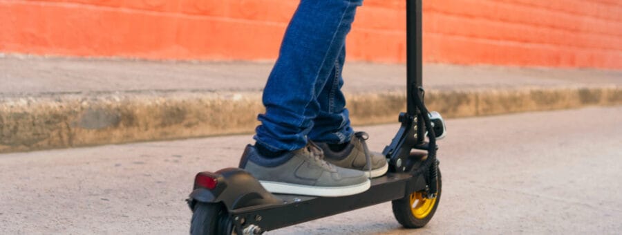 patinete elétrico rua