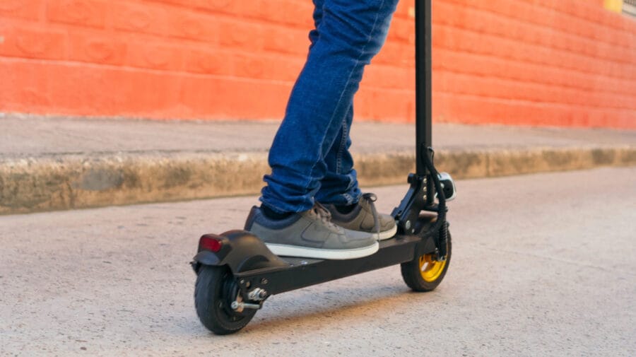 patinete elétrico rua