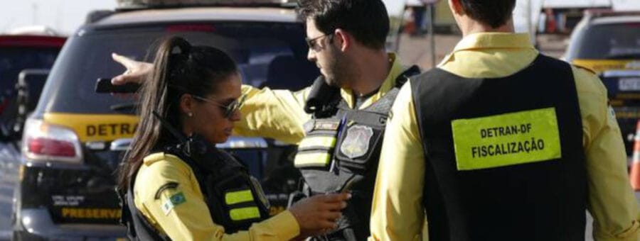 agentes de trânsito lei