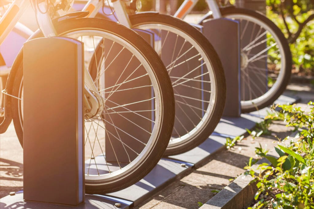 Veículos que chegam a 70 km/h estão sendo vendidos como bicicletas, alertam especialistas