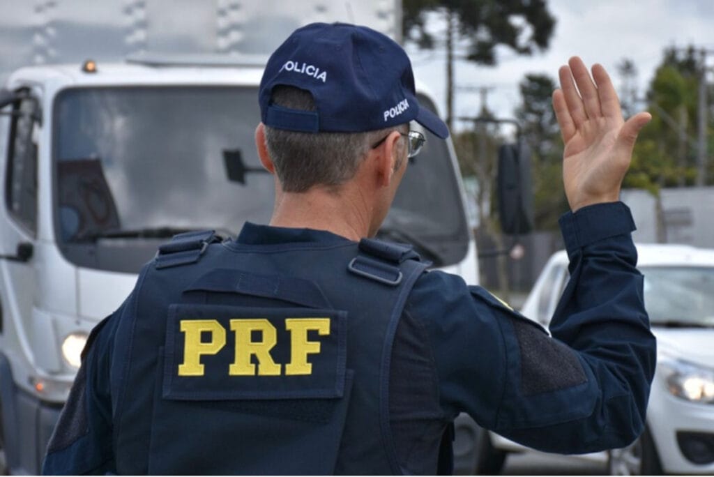 Quase 1 em cada 3 sinistros nas rodovias tem relação com a saúde do motorista, aponta estudo