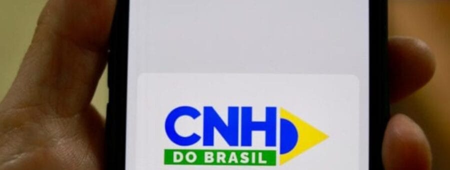 Golpe da multa de trânsito