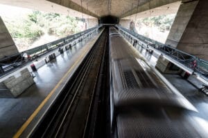 metrô garagem
