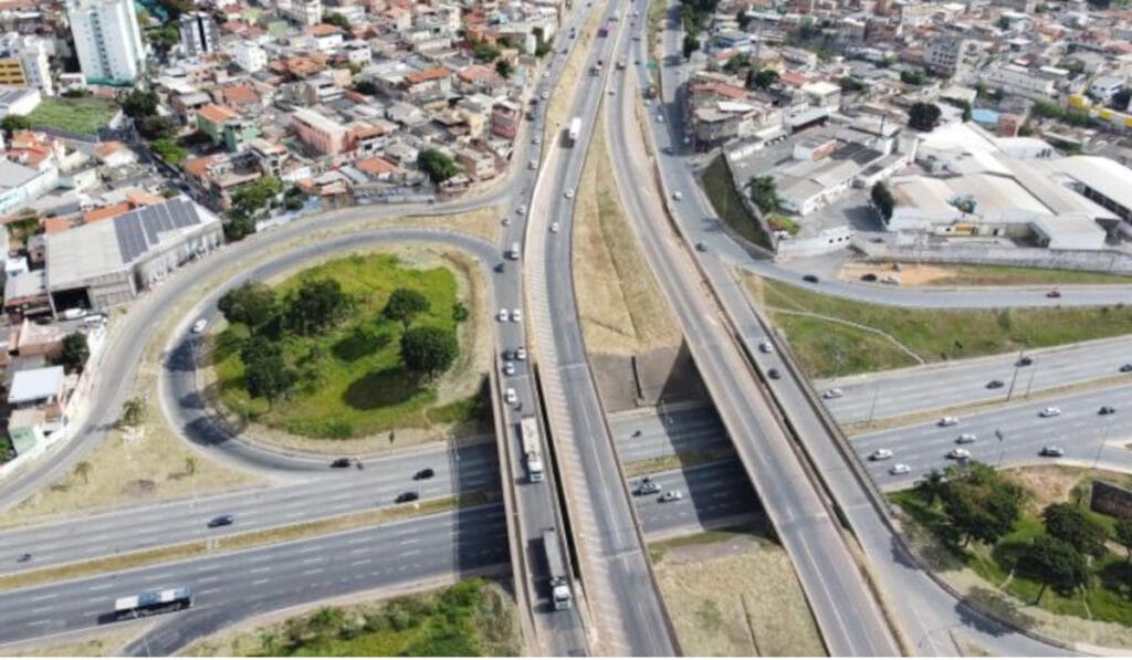 Atenção, motoristas de Minas: Detran define quando o CRLV 2026 passa a ser obrigatório