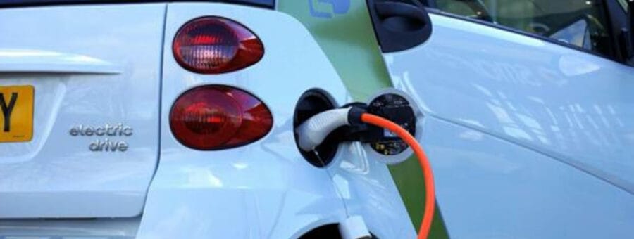 carro elétrico ou híbrido