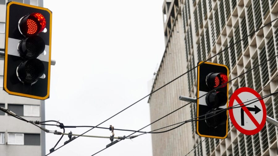 semáforos inteligentes São Paulo