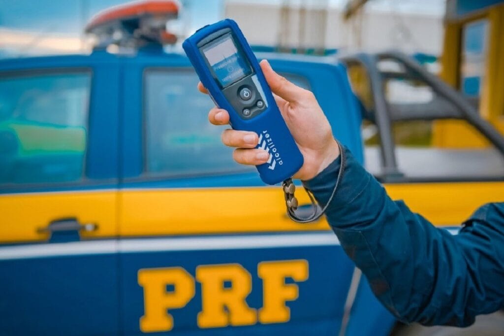 “Drogômetro” nas rodovias? Nova regra do Contran abre caminho, mas PRF esclarece o que muda agora