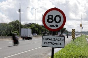 fiscalização por velocidade média