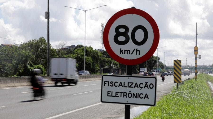 fiscalização por velocidade média