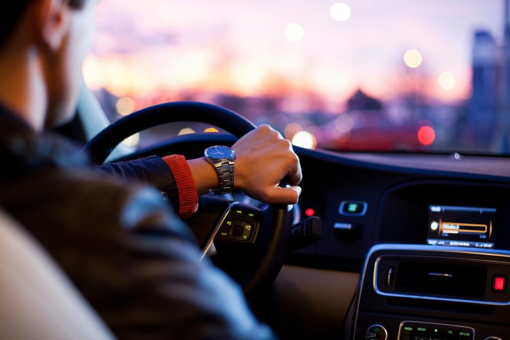 Tecnologia na estrada: como os aplicativos mudaram a rotina dos motoristas