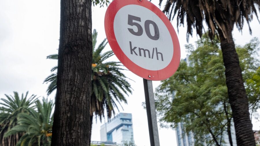 limite de velocidade sem placa