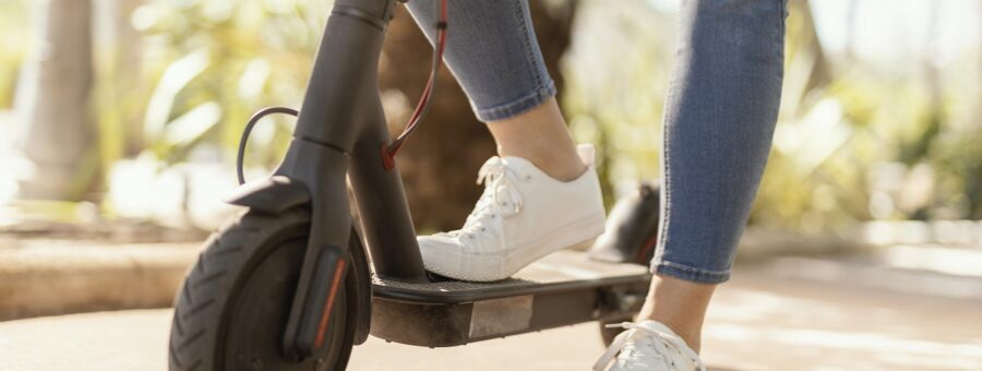 patinetes e bicicletas elétricas