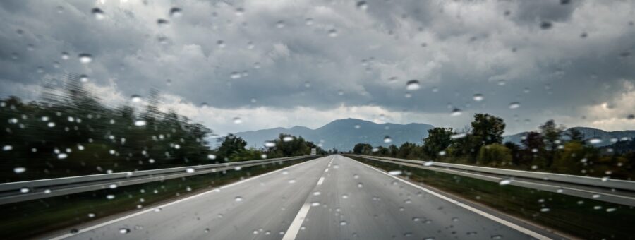 temporal na estrada