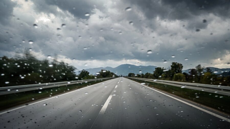 temporal na estrada